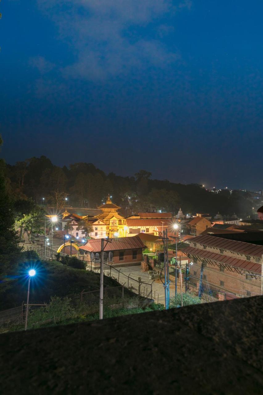 Kailash Kuti Inn Катманду Екстериор снимка